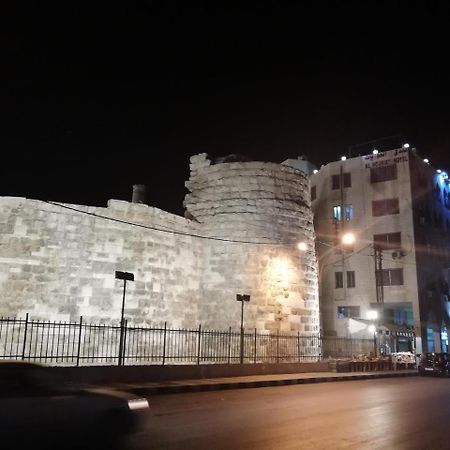Al-Houriat Hotel Амман Экстерьер фото