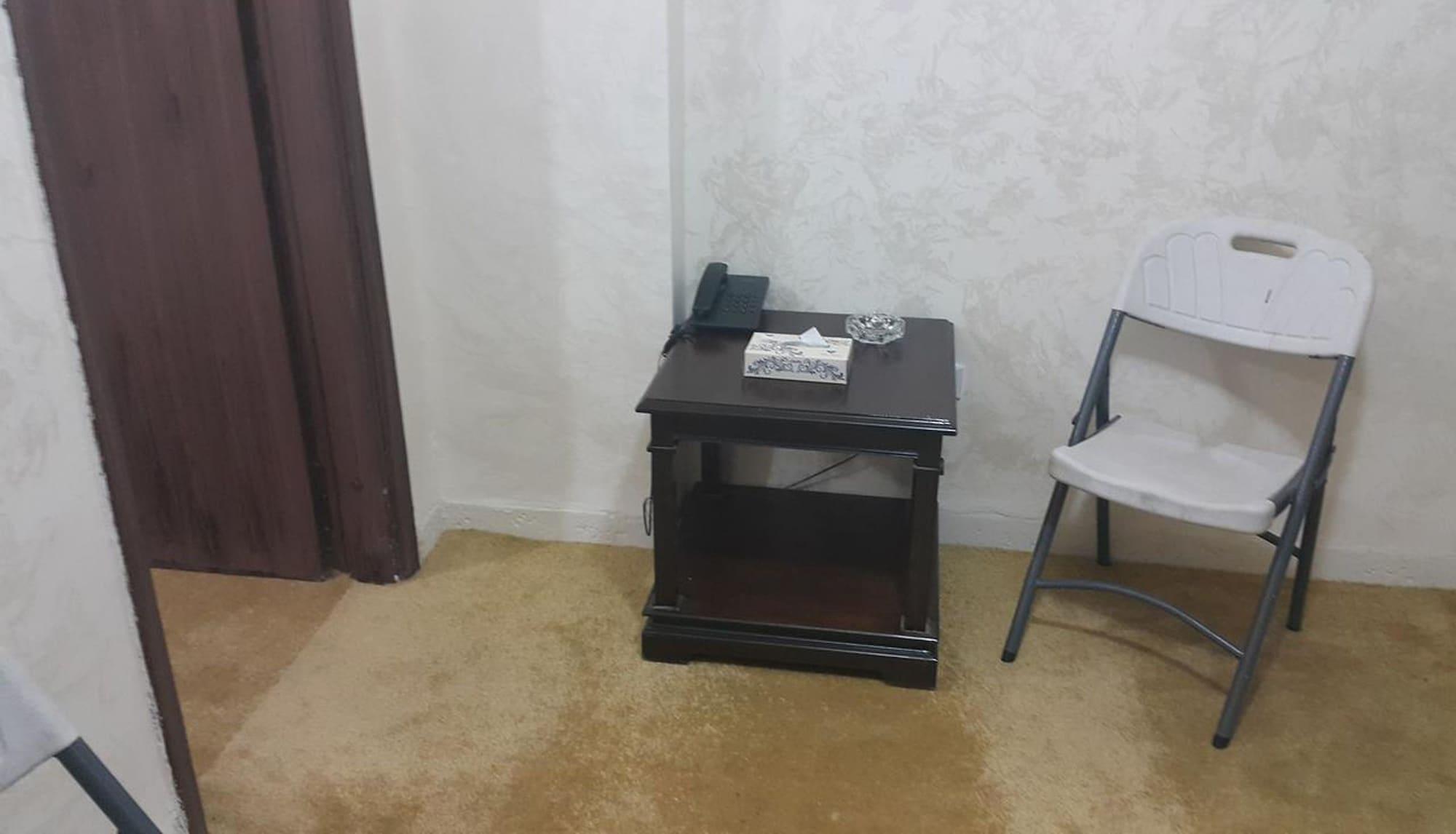 Al-Houriat Hotel Амман Экстерьер фото