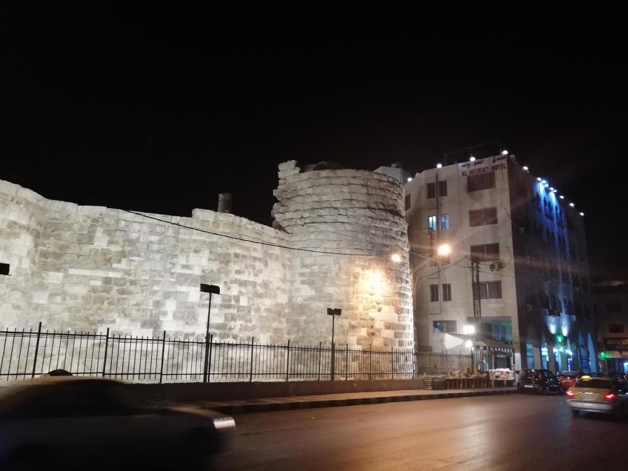 Al-Houriat Hotel Амман Экстерьер фото