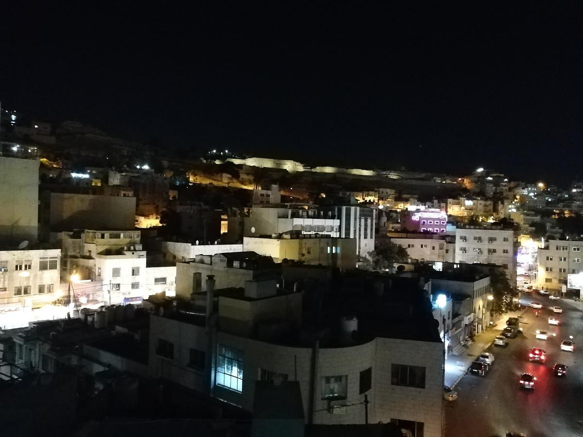 Al-Houriat Hotel Амман Экстерьер фото
