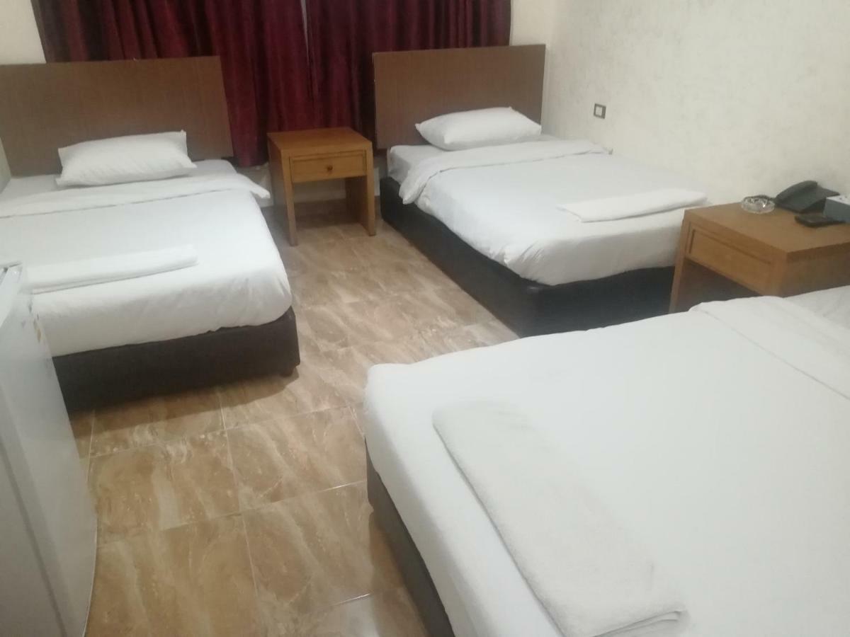 Al-Houriat Hotel Амман Экстерьер фото